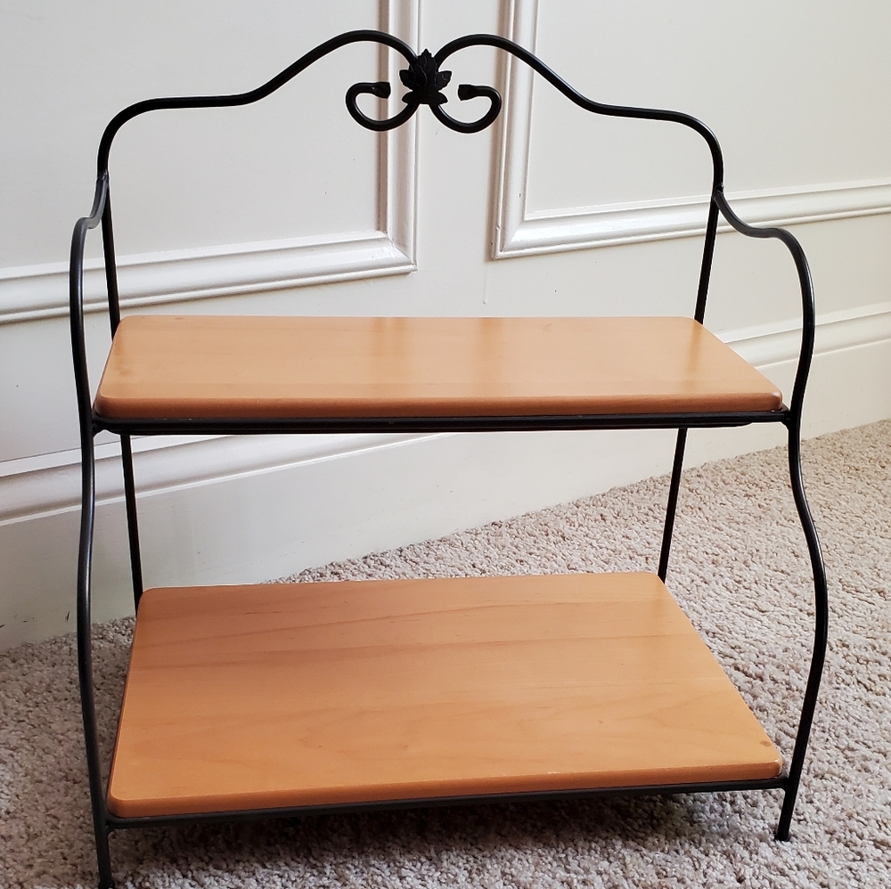 Longaberger Wrought Iron Small Bakers Rack